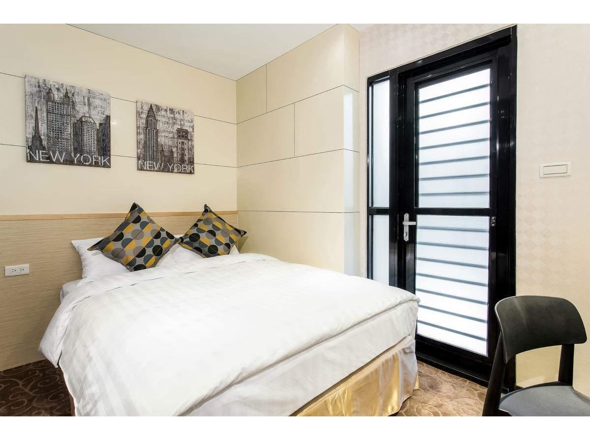 Rf Hotel  Linsen Тайпей Екстериор снимка
