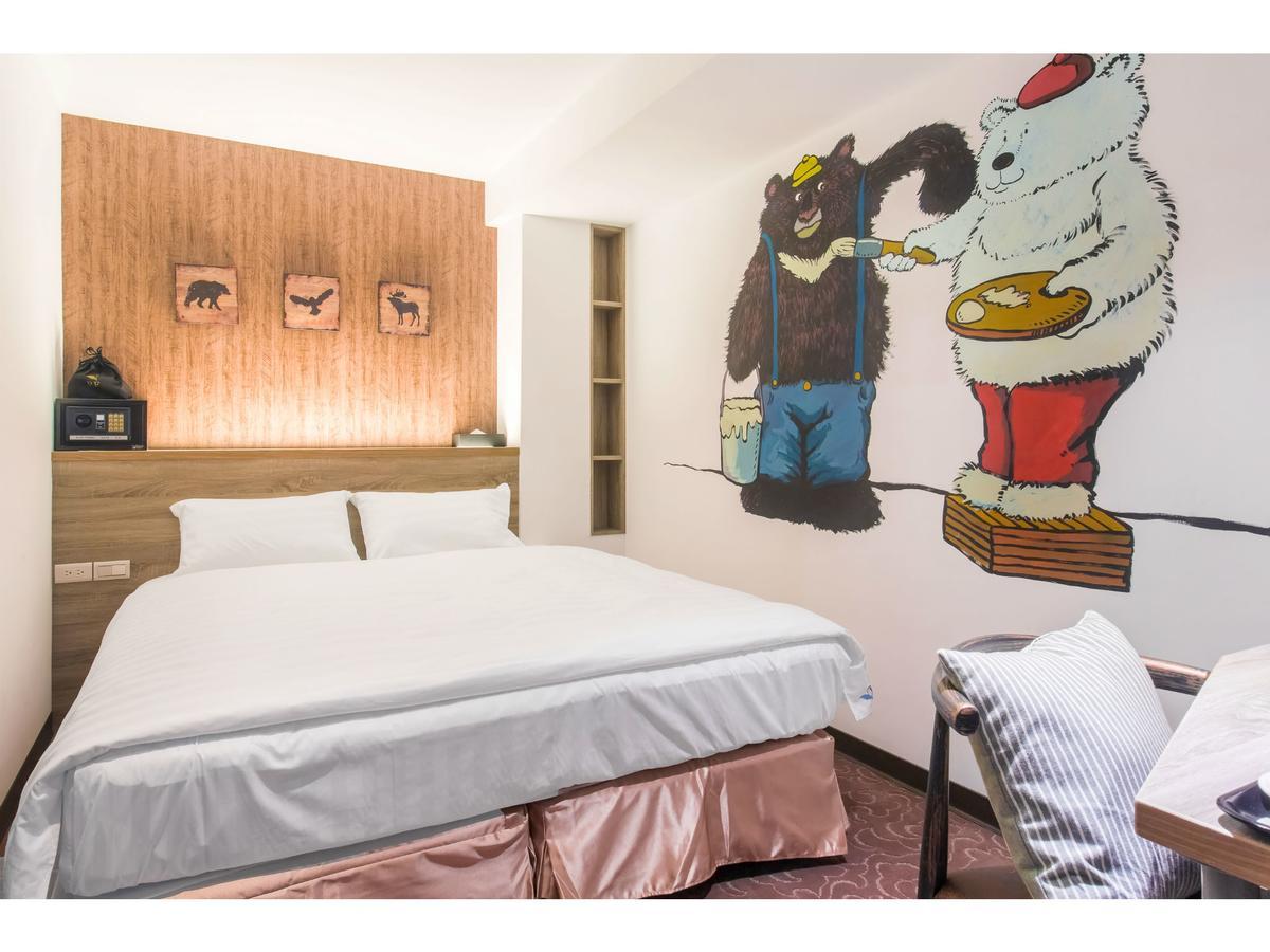 Rf Hotel  Linsen Тайпей Екстериор снимка